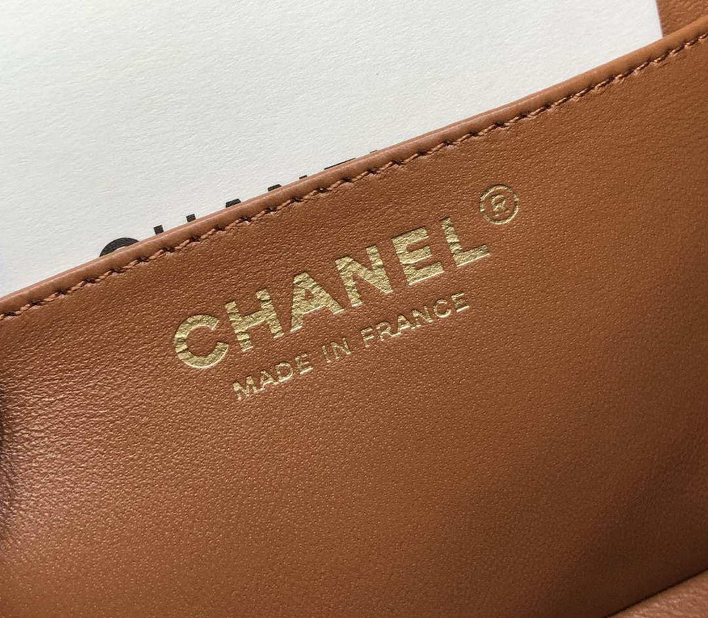 Chanel A69900 Mini Flap Handbag Classic bag Lambskin Brown 1116 Shiny Gold