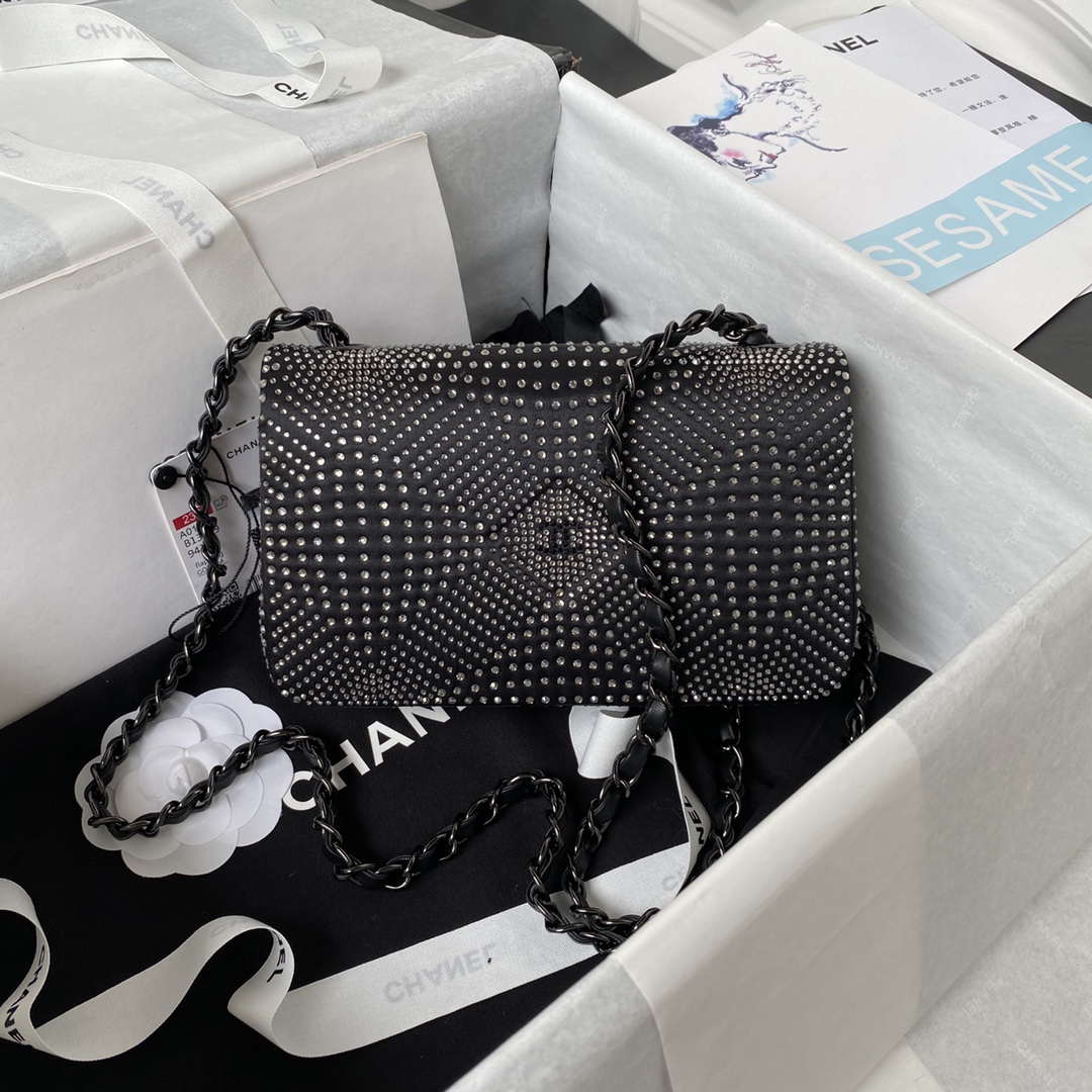 Chanel AS1116 Small Flap bag Velvet Crystal Pearl A69900 Black