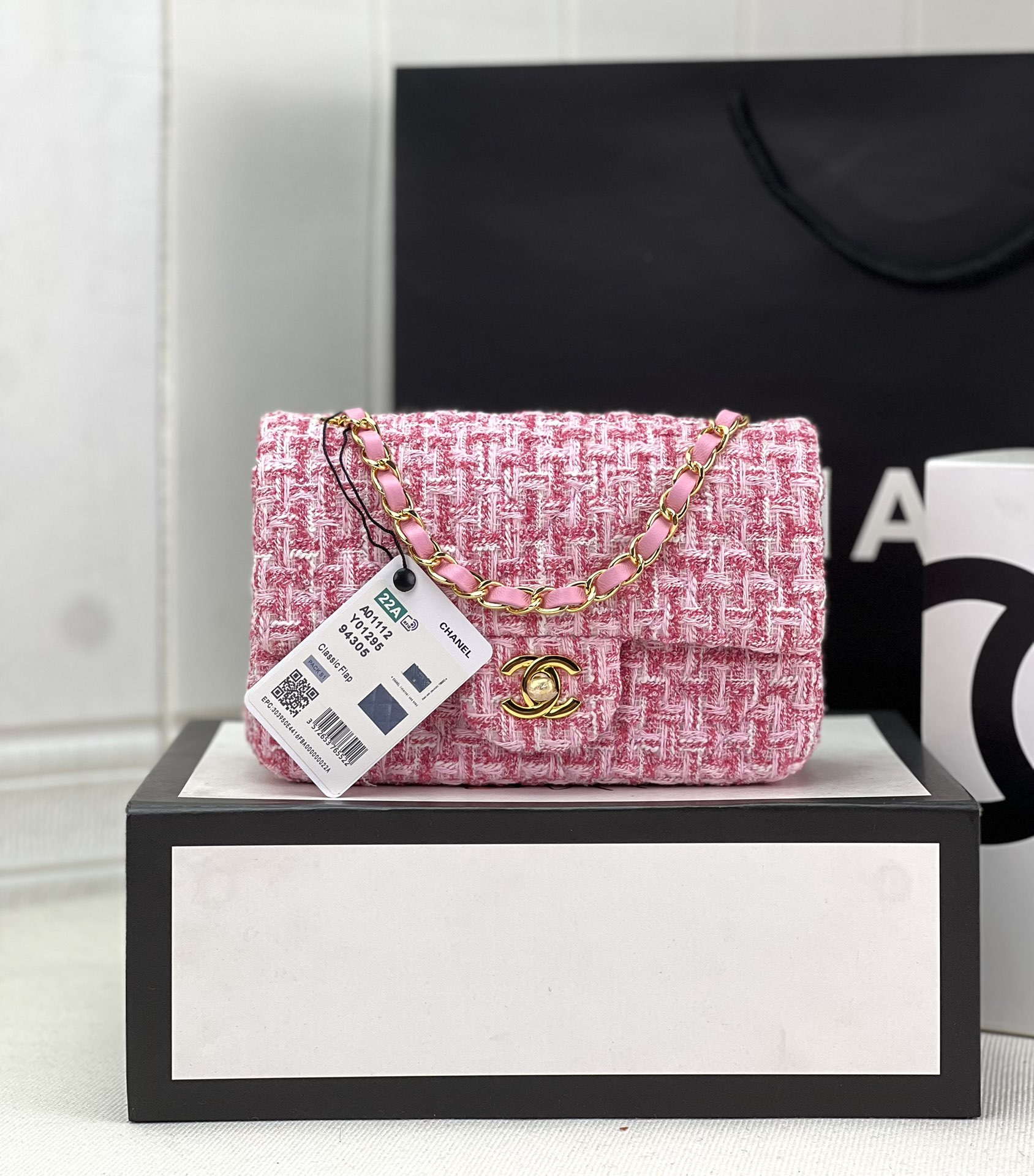 Chanel AS1116 Small Flap bag Woolen A69900 Pink - Default Title - View 1