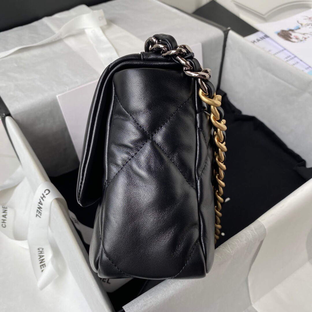 Chanel As1160 Chanel 19 Handbag Flap Lambskin B04852 94305 Black