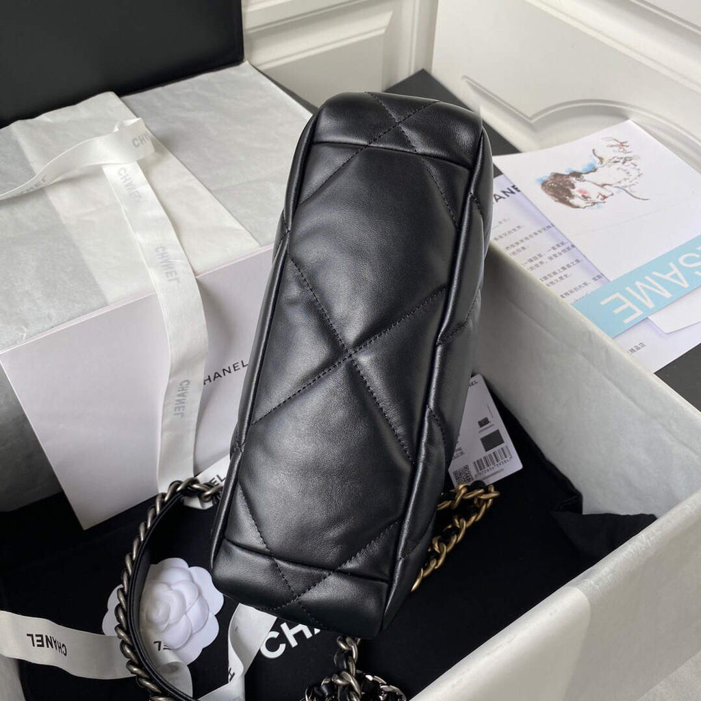 Chanel As1160 Chanel 19 Handbag Flap Lambskin B04852 94305 Black