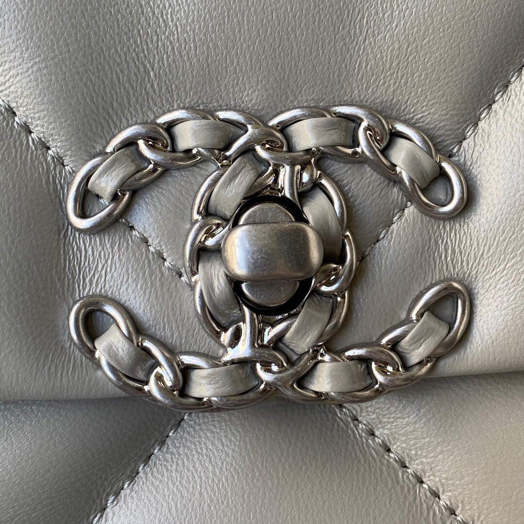Chanel As1160 Chanel 19 Handbag Flap Lambskin B04852 94305 Grey Silver