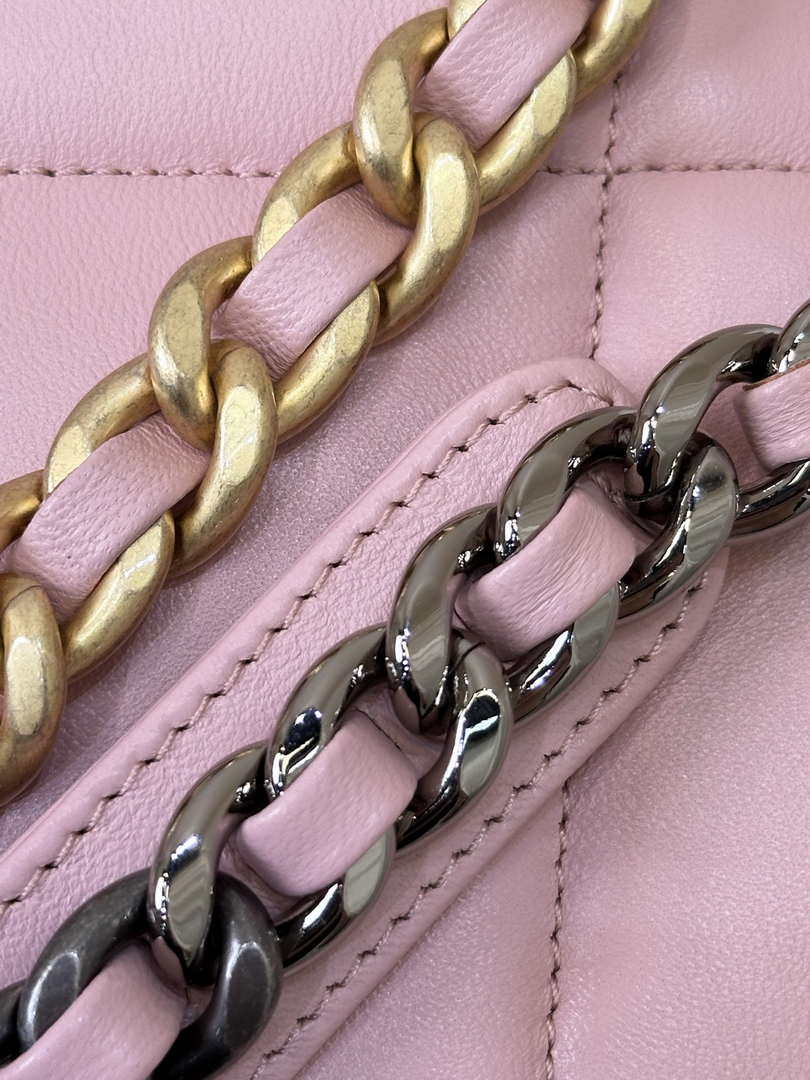 Chanel AS1160 Chanel 19 Handbag Flap Lambskin Pink