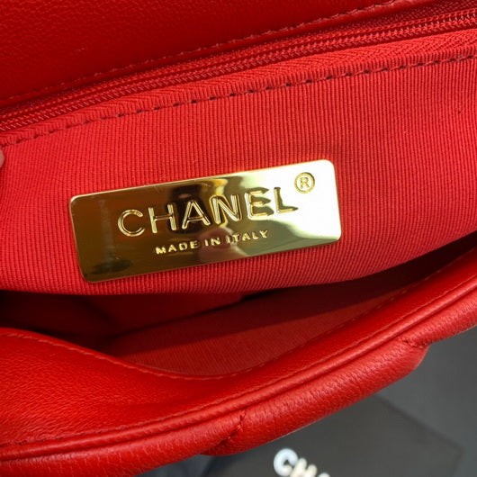 Chanel As1160 Chanel 19 Handbag Flap Lambskin Red - Default Title - View 8