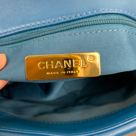 Chanel As1160 Chanel 19 Handbag Flap Lambskin dark blue - Default Title - View 8