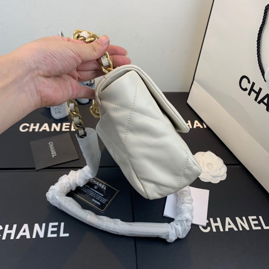 Chanel As1160 Chanel 19 Handbag Flap Lambskin Beige