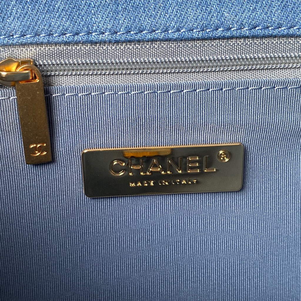 Chanel AS1160 Chanel 19 Handbag Lambskin Blue