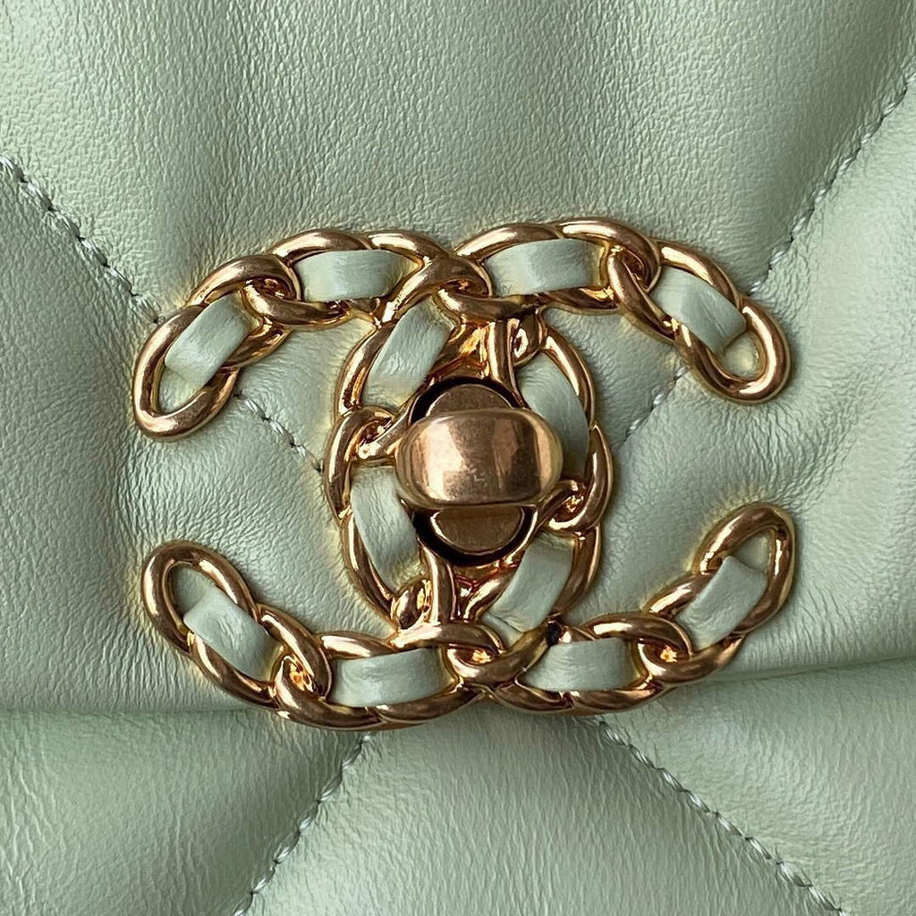 Chanel AS1161 Chanel 19 Large Flap Bag Lambskin B05179 Green Gold
