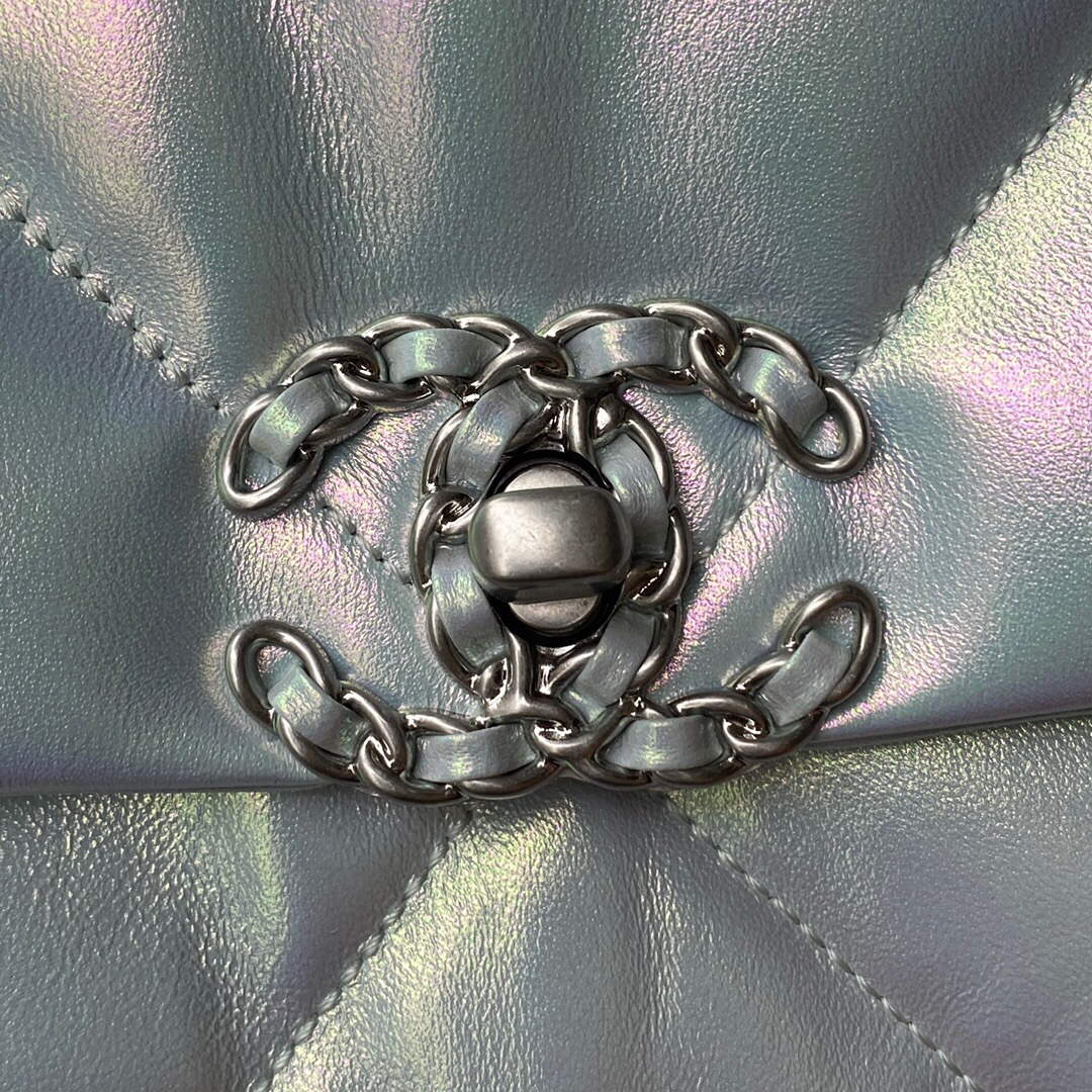 Chanel AS1161 Chanel 19 Large Flap Bag Lambskin B05179 Ligth Blue Silver - Default Title - View 3