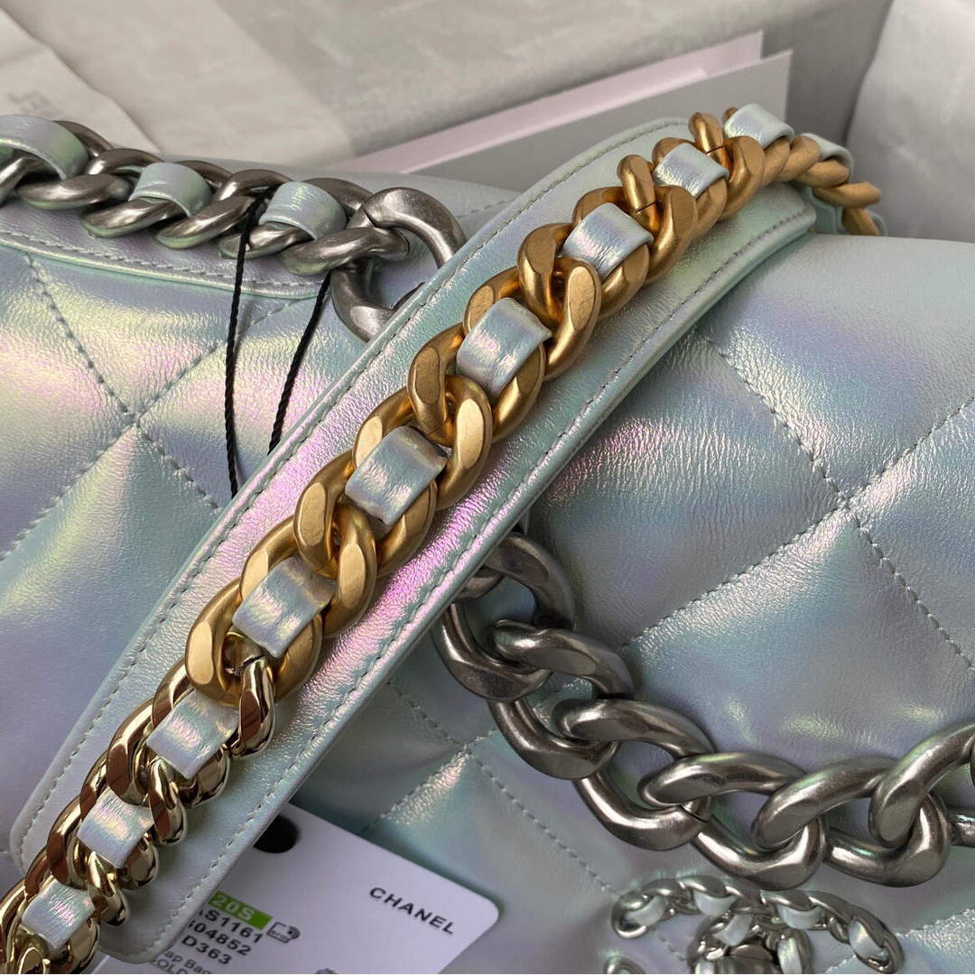 Chanel AS1161 Chanel 19 Large Flap Bag Lambskin B05179 Ligth Blue Silver - Default Title - View 4