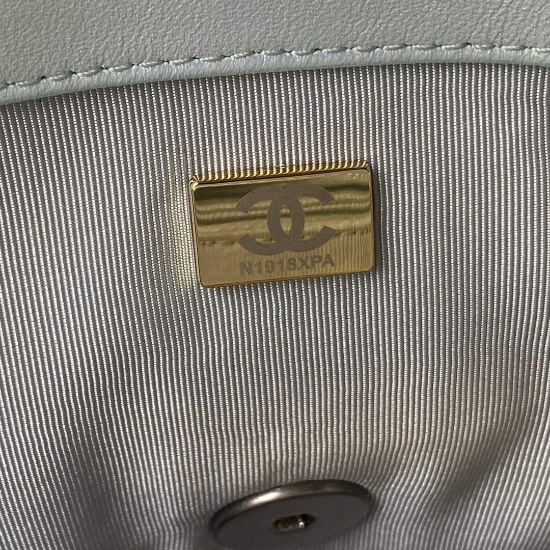 Chanel AS1161 Chanel 19 Large Flap Bag Lambskin B05179 Ligth Blue Silver - Default Title - View 9
