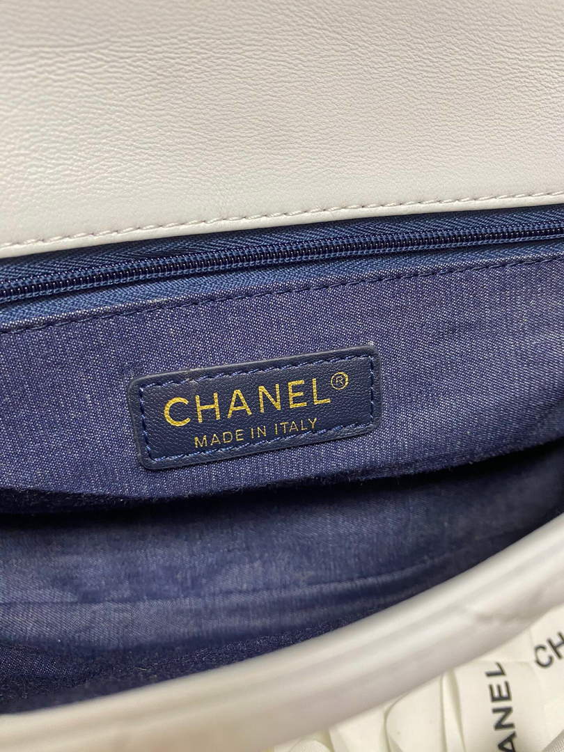 Chanel AS1353 Chanel flap bag Lambskin White - Default Title - View 9
