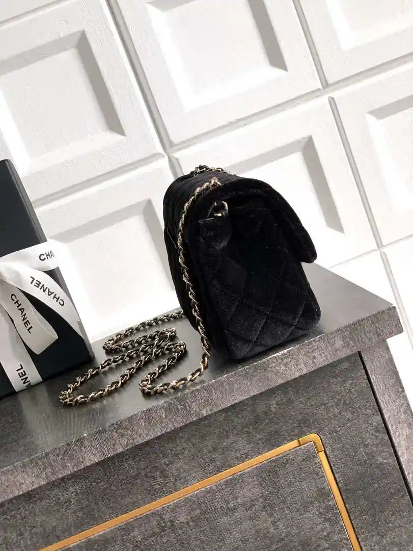 Chanel AS1786 Mini Flap Bag 25B Velvet Black