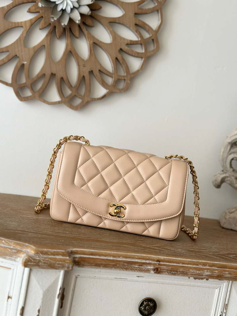 Chanel AS2221 Flap Handbag with Chain Lambskin & Gold-Tone Metal Apricot
