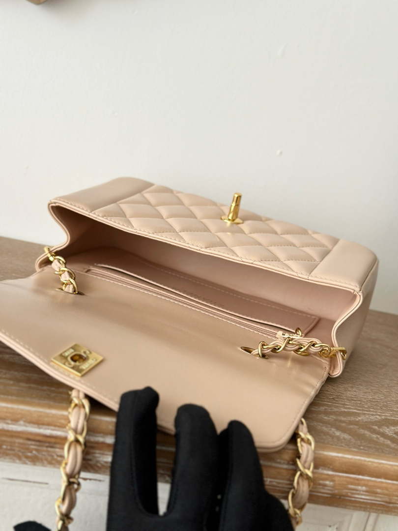 Chanel AS2221 Flap Handbag with Chain Lambskin & Gold-Tone Metal Apricot