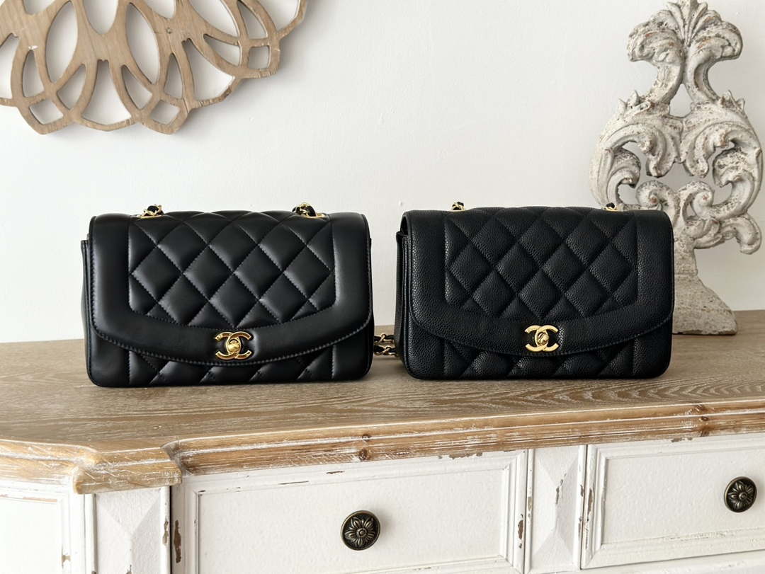 Chanel AS2221 Flap Handbag with Chain Lambskin & Gold-Tone Metal Black - Default Title - View 2