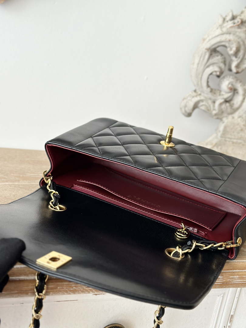 Chanel AS2221 Flap Handbag with Chain Lambskin & Gold-Tone Metal Black