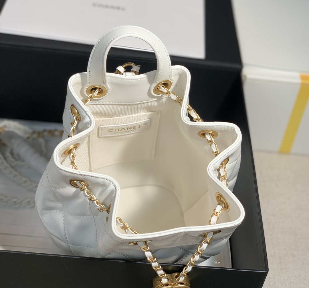 Chanel AS2318 Bucket Bag Lambskin White - Default Title - View 10