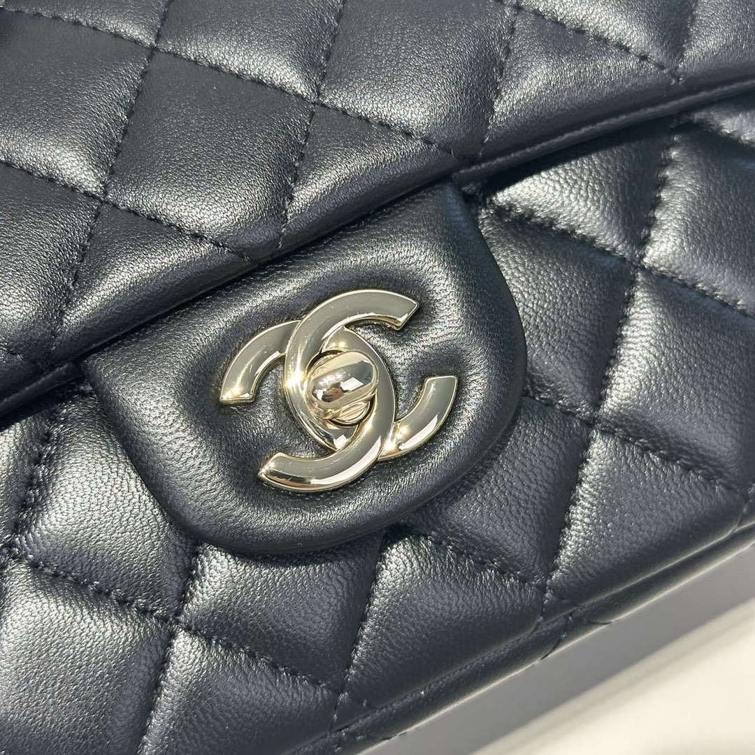 Chanel AS2431  Mini Classic Handbag With Top Handle Lambskin CC19001 - Default Title - View 3