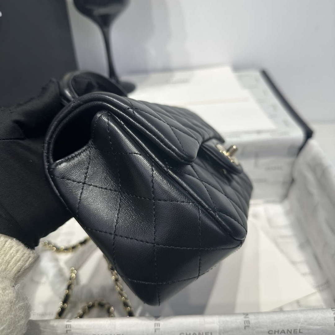 Chanel AS2431  Mini Classic Handbag With Top Handle Lambskin CC19001