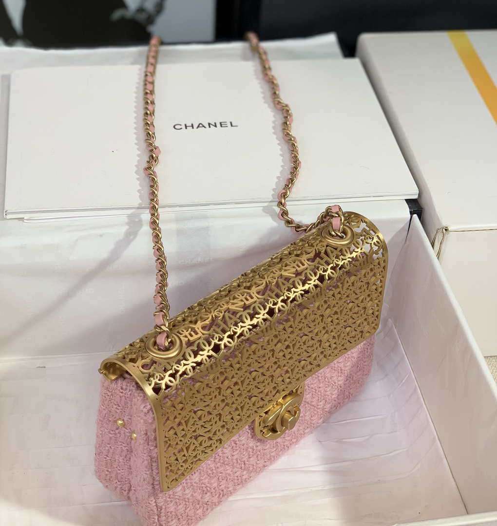 Chanel AS3526 Mini Evening Bag Wool Tweed & Gold-Tone Metal Light Pink