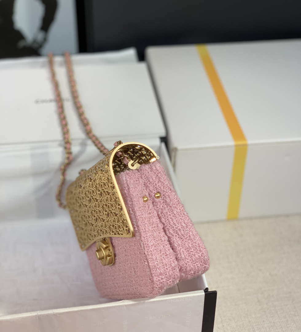 Chanel AS3526 Mini Evening Bag Wool Tweed & Gold-Tone Metal Light Pink - Default Title - View 4