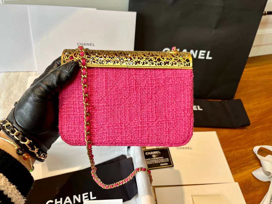 Chanel AS3526 Mini Evening Bag Wool Tweed & Gold-Tone Metal Rose Red - Default Title - View 6