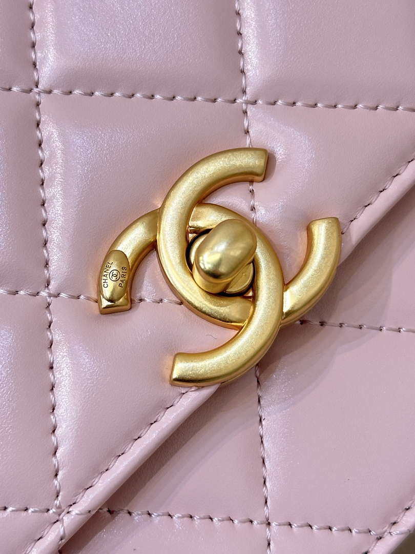 Chanel AS2615 Woc Wallet on Chain Calfskin Bag Light Pink