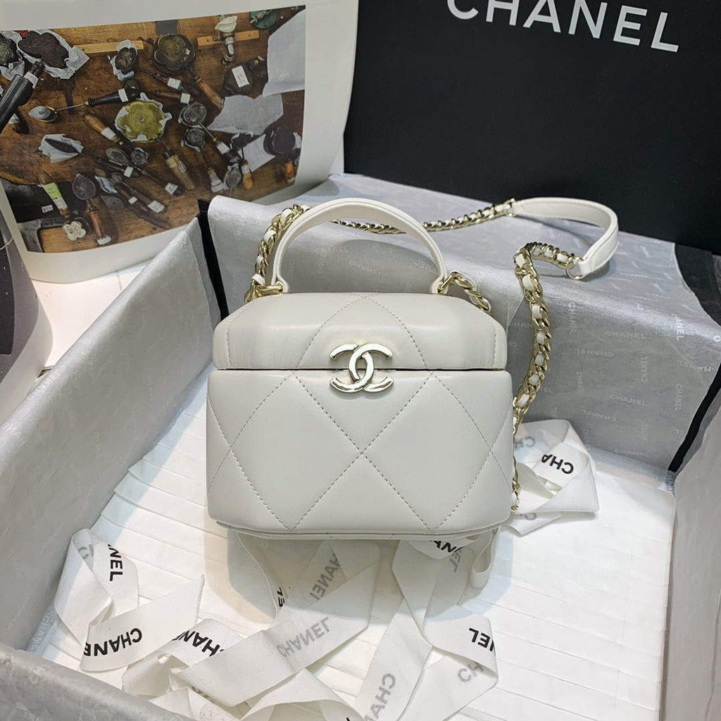 Chanel AS2630 Small Vanity Case Lambskin gold-tone metal White