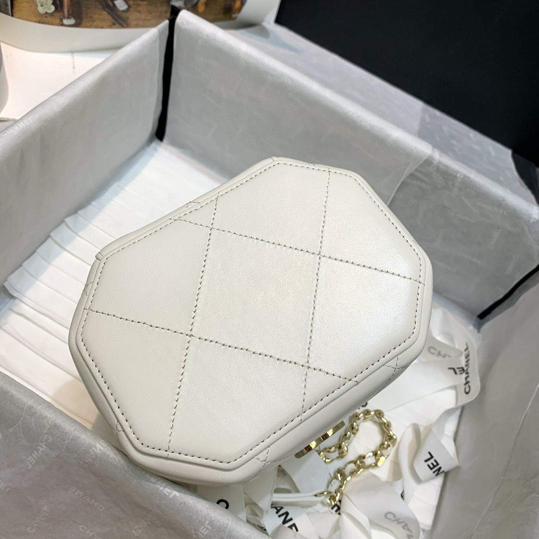 Chanel AS2630 Small Vanity Case Lambskin gold-tone metal White - Default Title - View 6