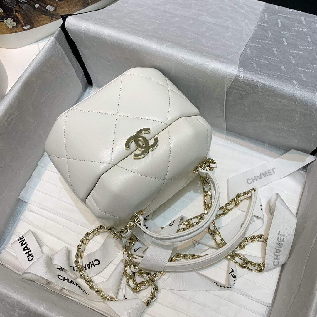 Chanel AS2630 Small Vanity Case Lambskin gold-tone metal White - Default Title - View 7