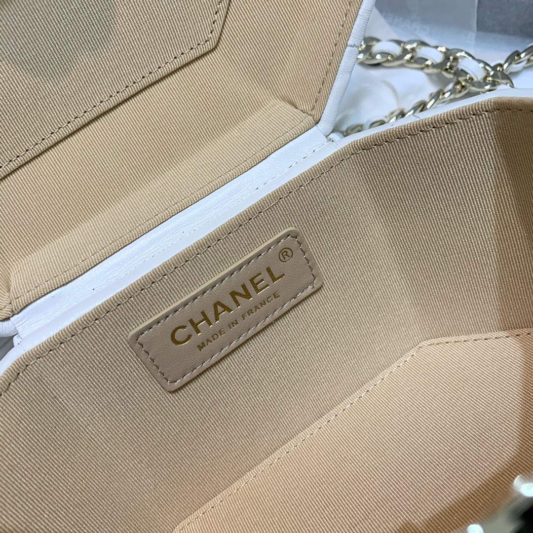 Chanel AS2630 Small Vanity Case Lambskin gold-tone metal White - Default Title - View 9