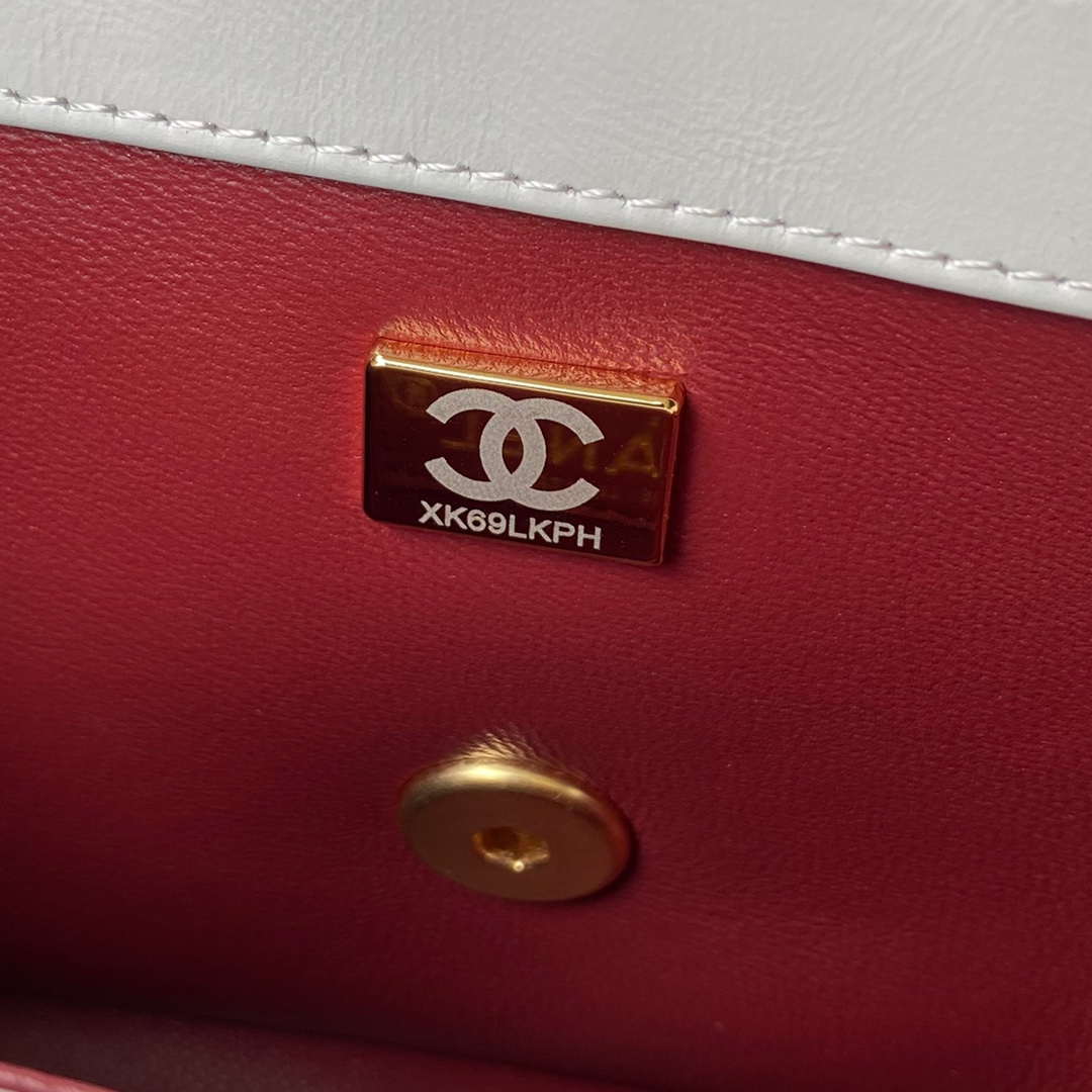 Chanel AS2649 Woc Wallet on Chain with Gold Charm Small Vintage Calfskin Bag White - Default Title - View 9