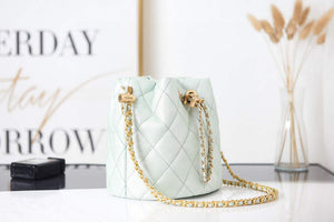 Chanel AS2859 Bucket Bag Shoulder Bag Shiny Grained Calfskin Light Green - Default Title - View 3