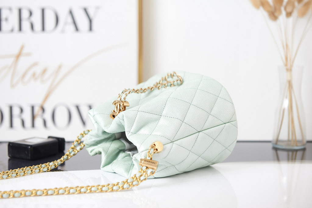 Chanel AS2859 Bucket Bag Shoulder Bag Shiny Grained Calfskin Light Green