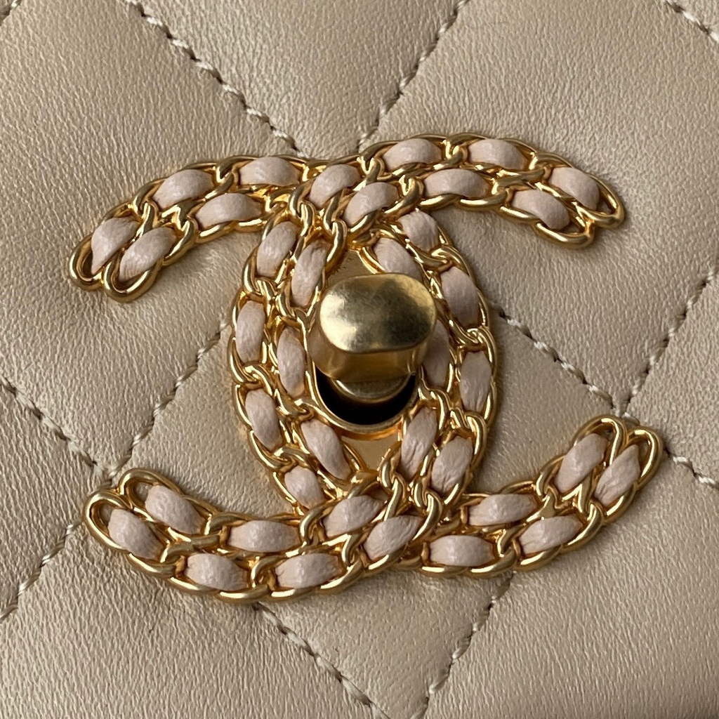 Chanel AS2976 Flap Bag Lambskin Apricot