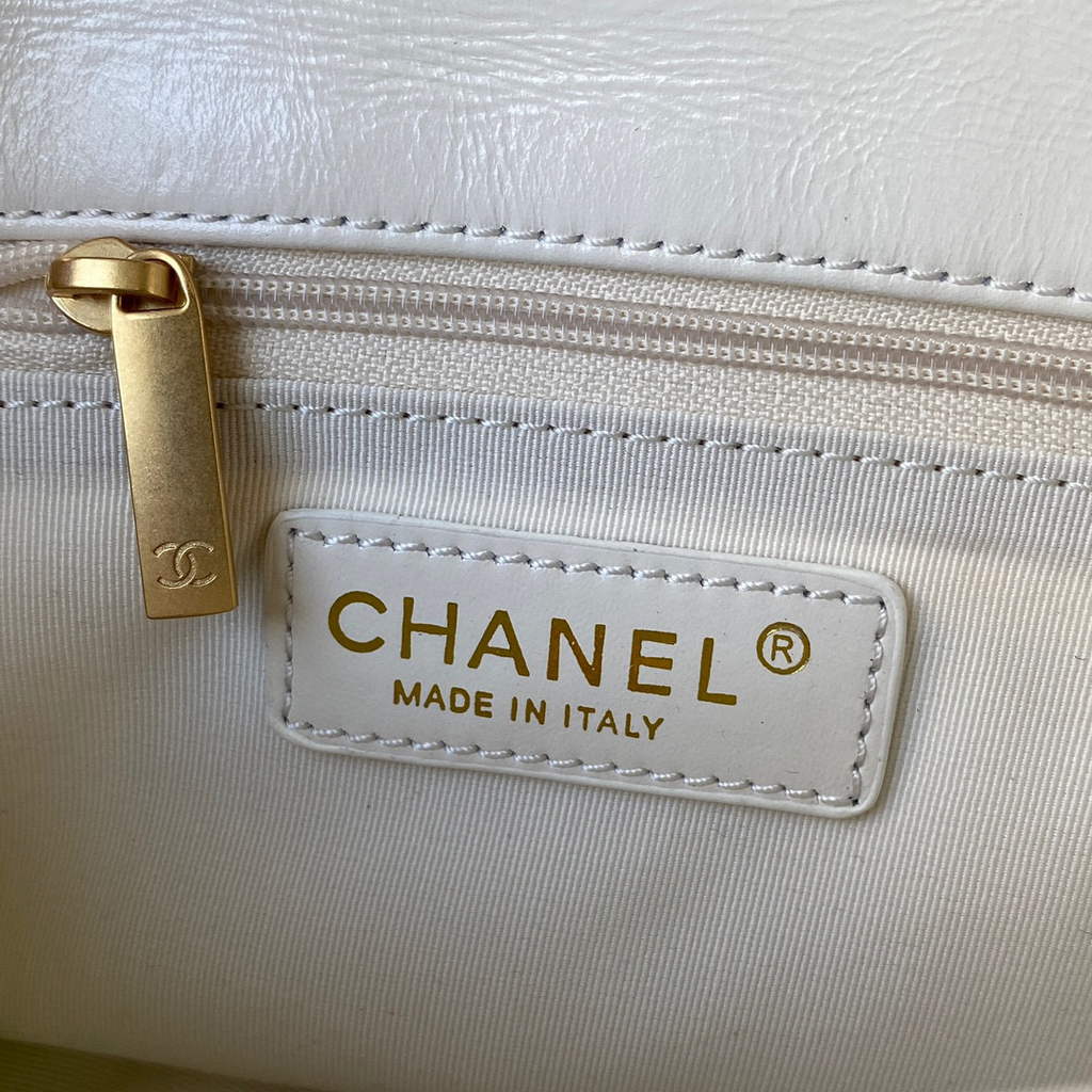 Chanel AS3000 Mini Flap Bag Calfskin White