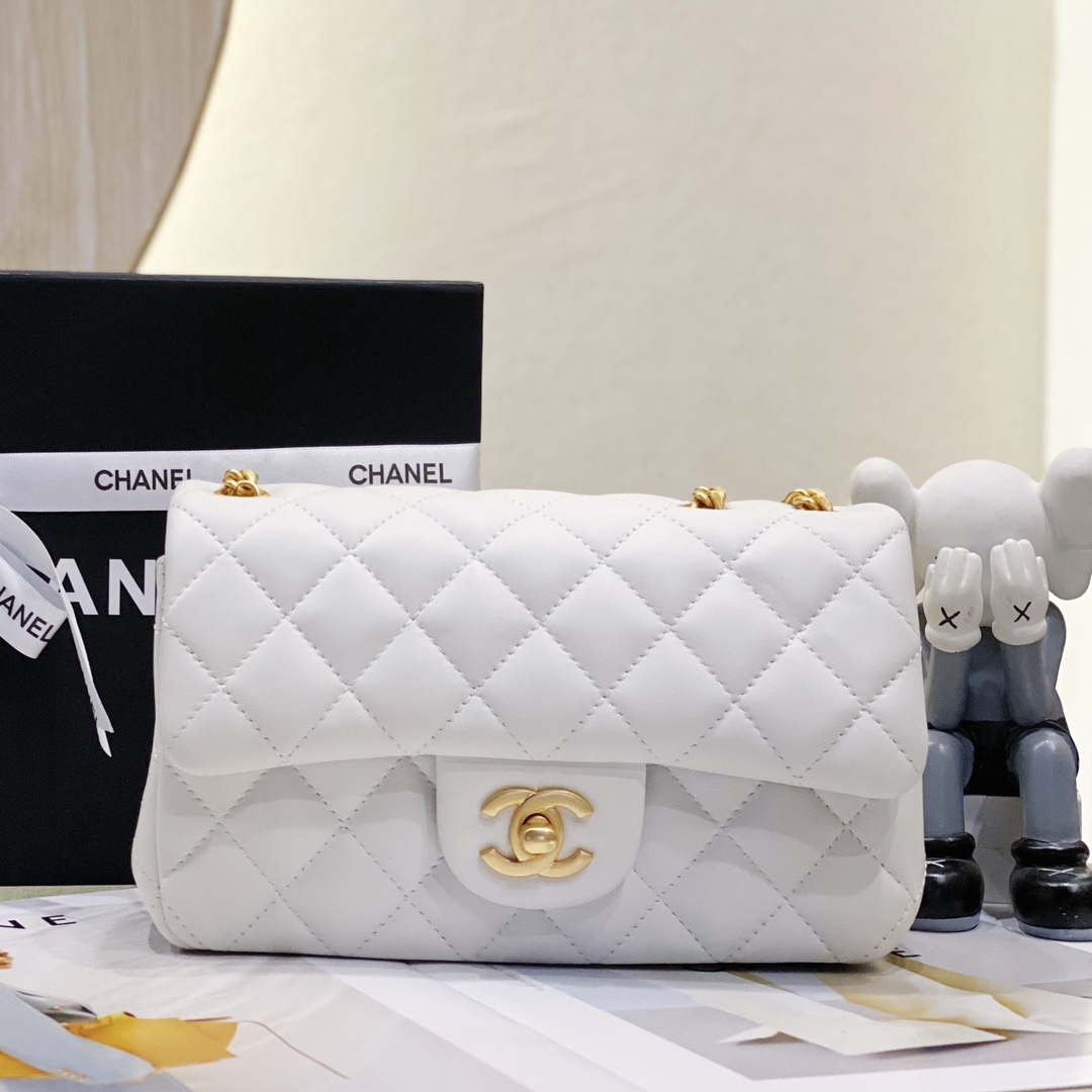 Chanel AS3041 Flap Classic Bag CF Camellia Lambskin White Gold - Default Title - View 3