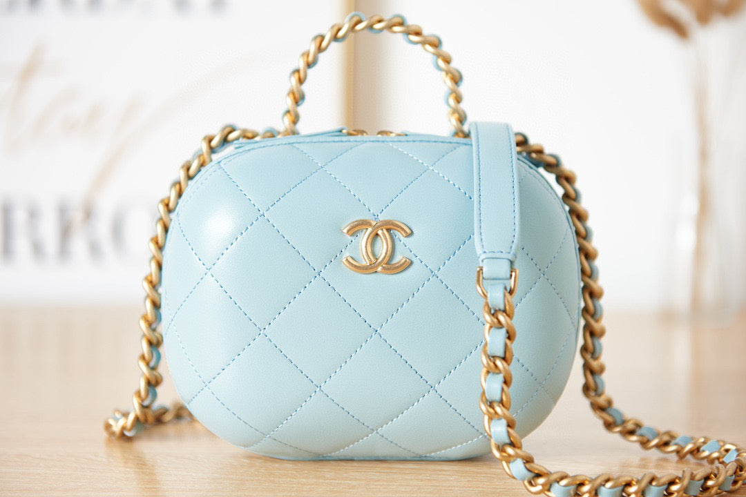 Chanel Small Vanity Case Lambskin gold-tone metal AS3066 Blue