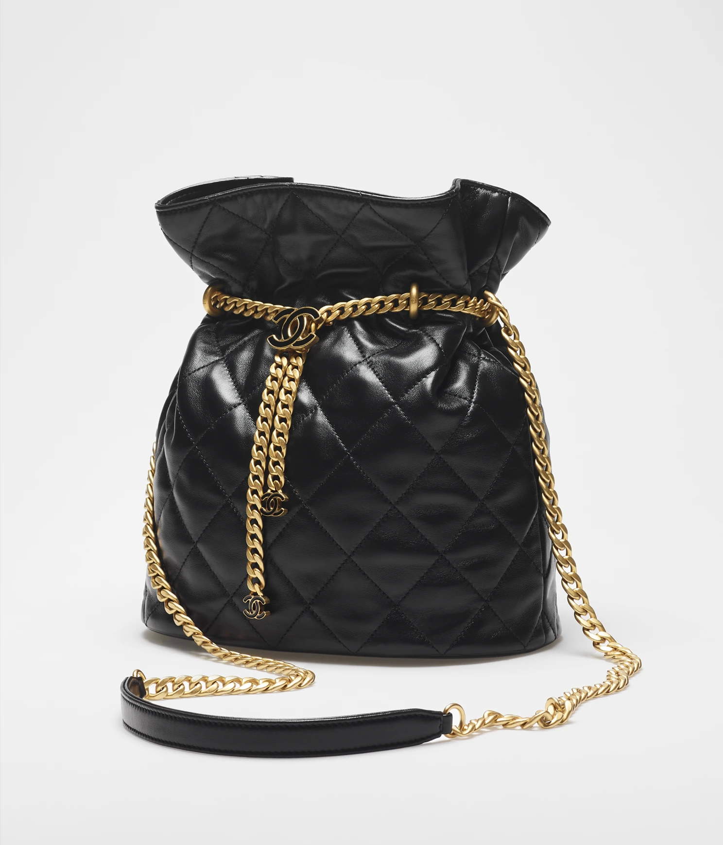 Chanel AS3117 Bucket Bag Lambskin B07634 Black