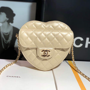 Chanel AS3191 Large Heart Bag Lambskin Gold - Default Title - View 1