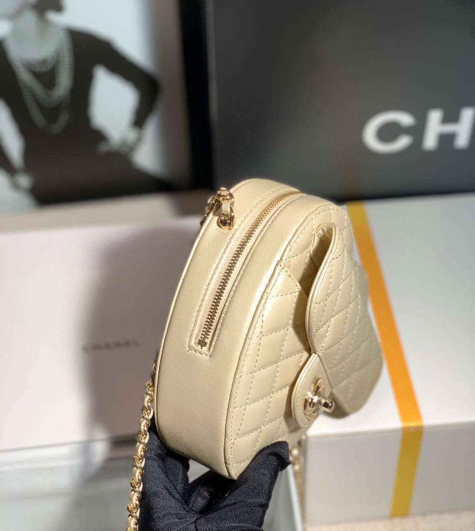 Chanel AS3191 Large Heart Bag Lambskin Gold - Default Title - View 7