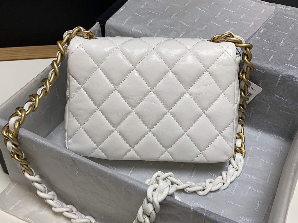 Chanel AS3206 Small Flap bag lambskin gold White