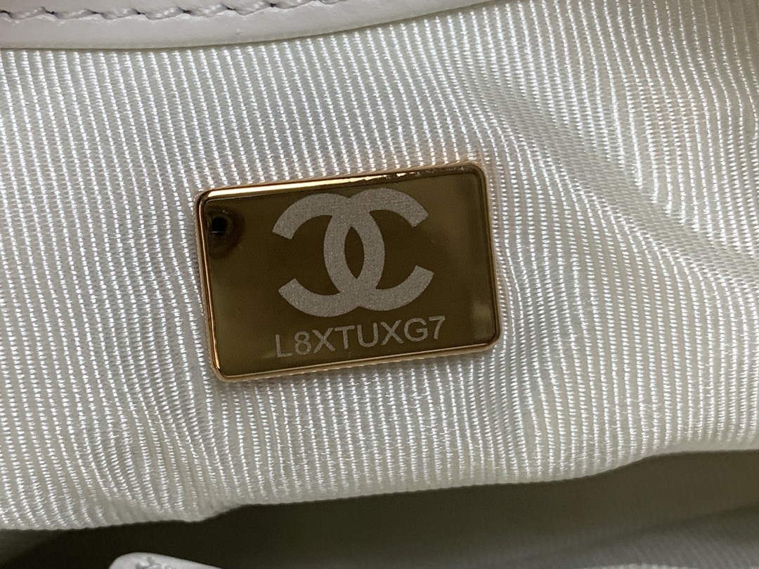 Chanel AS3206 Small Flap bag lambskin gold White - Default Title - View 9