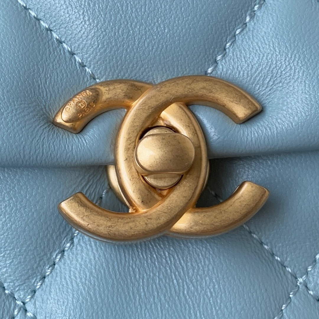 Chanel Small Flap Bag Lambskin Gold-Tone Metal AS3206 Blue
