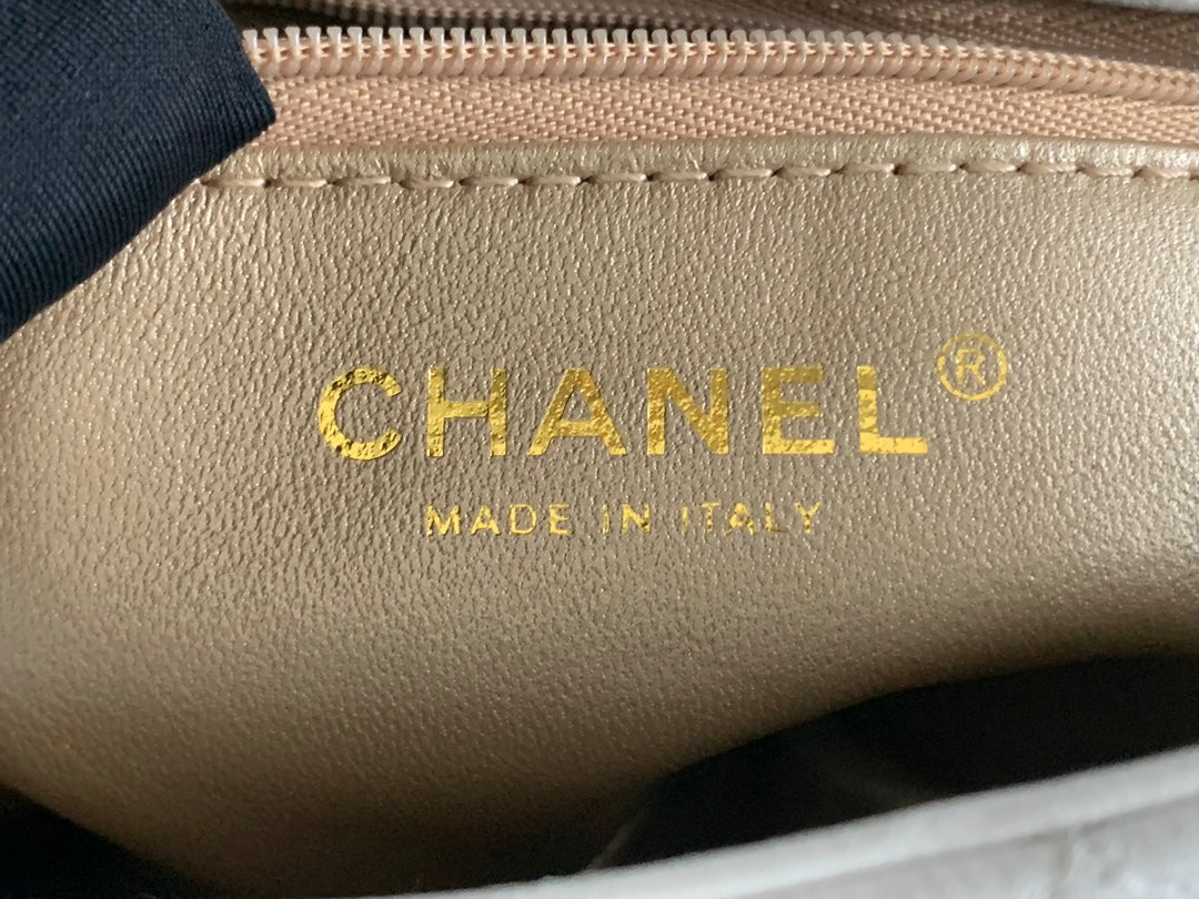 Chanel Small Flap Bag Lambskin AS3240 white