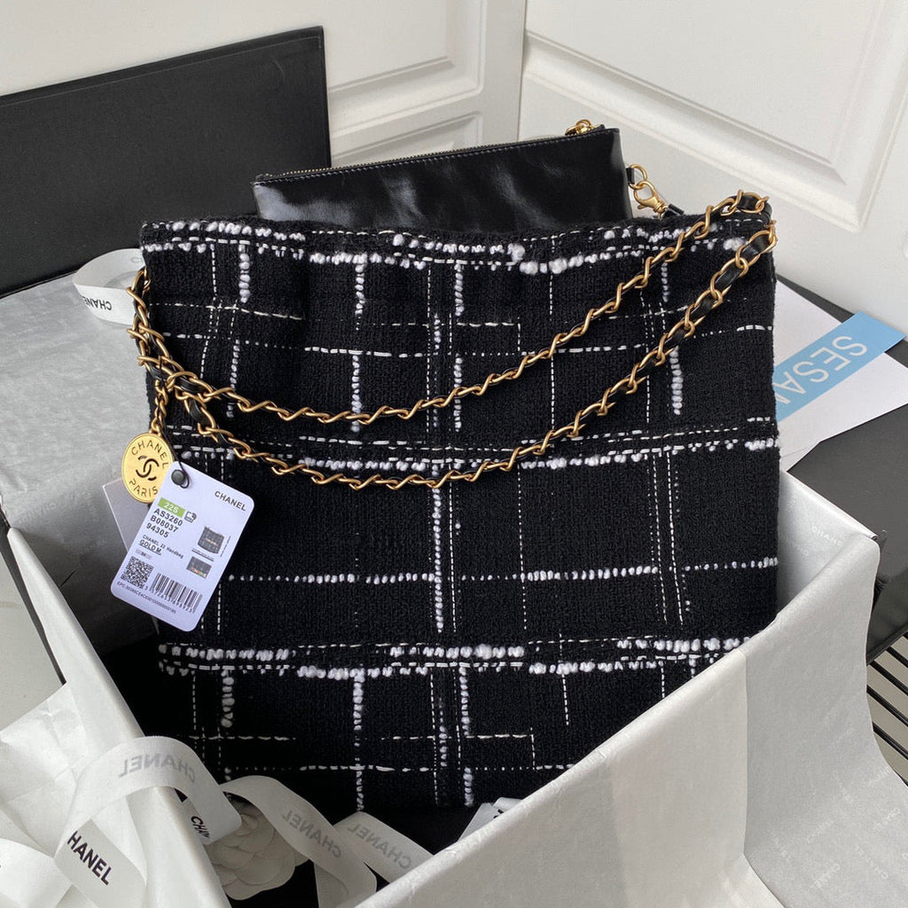 Chanel 22 Handbag Gold-Tone Metal AS3260 Black