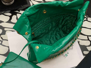 Chanel AS3260 22 Small Handbag Shiny Calfskin Green Gold Metal - Default Title - View 9