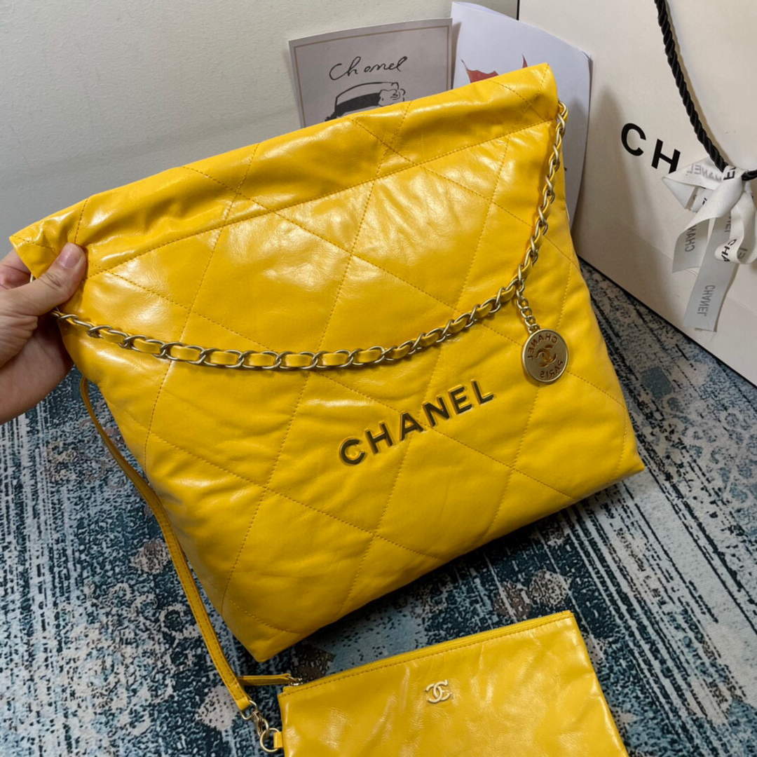 Chanel AS3260 22 Small Handbag Shiny Calfskin Yellow Gold - Default Title - View 2