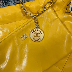 Chanel AS3260 22 Small Handbag Shiny Calfskin Yellow Gold - Default Title - View 6